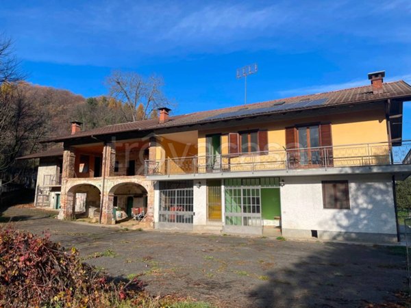 casa indipendente in vendita a Boves