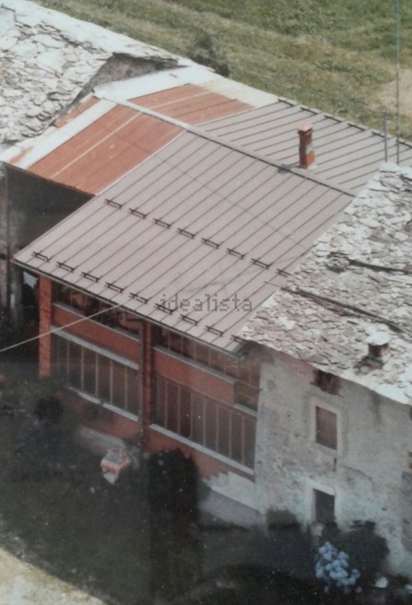 quadrivano in vendita a Boves in zona Castellar