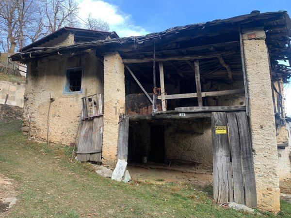 appartamento in vendita a Boves in zona Rosbella