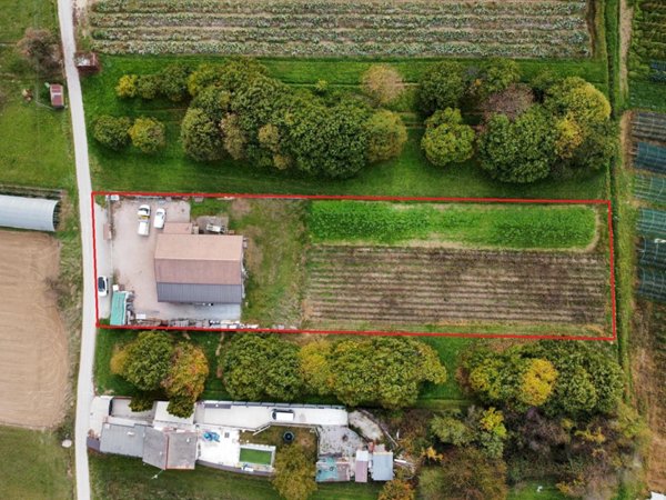 capannone in vendita a Boves