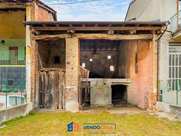 appartamento in vendita a Boves in zona Fontanelle