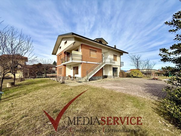 casa indipendente in vendita a Boves