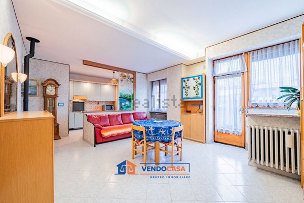 casa indipendente in vendita a Boves in zona San Mauro