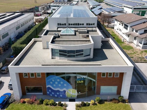 locale commerciale in vendita a Boves