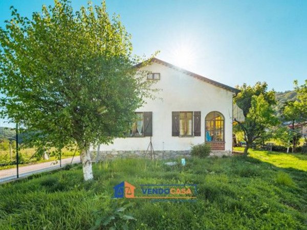 casa indipendente in vendita a Boves