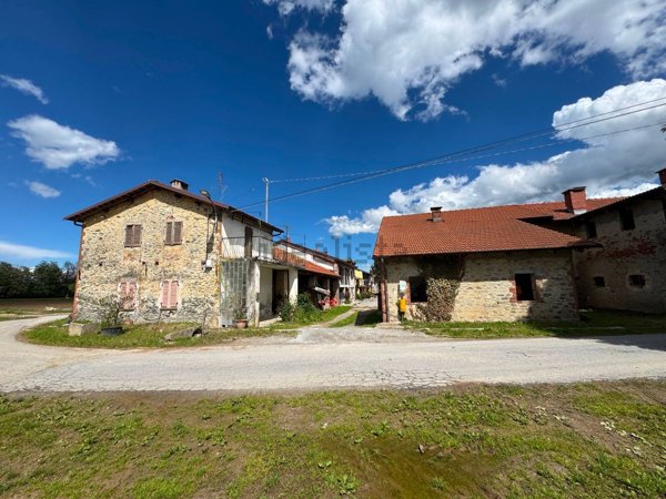 casa indipendente in vendita a Boves in zona San Mauro