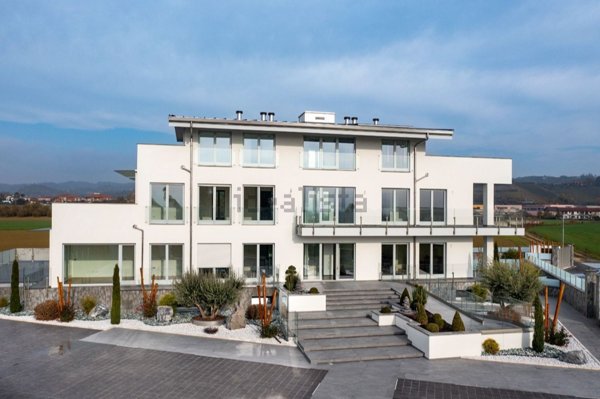 villa in vendita a Bra
