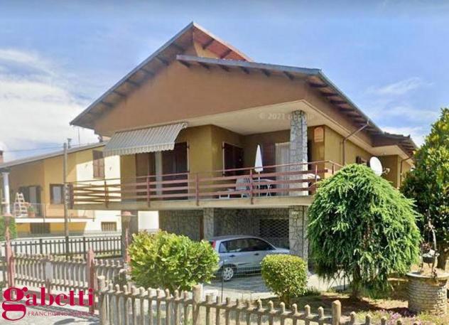casa indipendente in vendita a Bra in zona Pollenzo