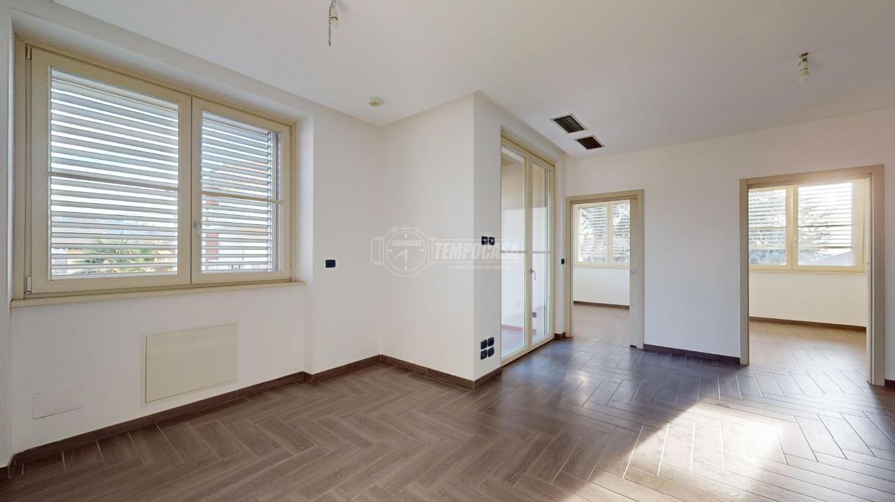 appartamento in vendita a Bra in zona San Matteo