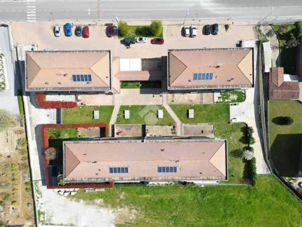 appartamento in vendita a Bra in zona Bandito