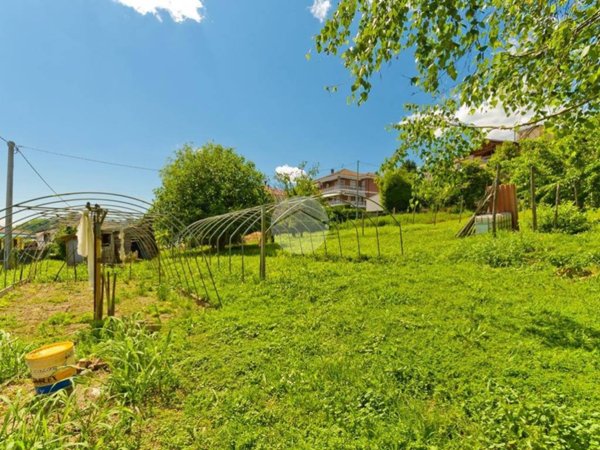 casa indipendente in vendita a Bra