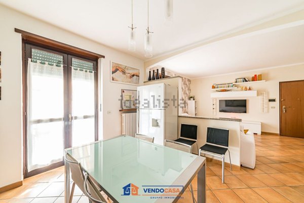 appartamento in vendita a Bra in zona Piumati
