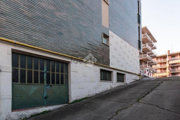 locale di sgombero in vendita a Bra