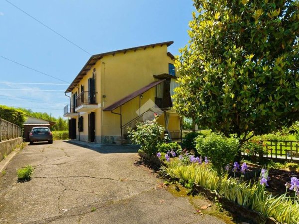 casa indipendente in vendita a Bra