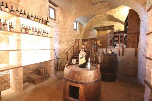 casa indipendente in vendita a Bra