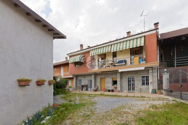 casa semindipendente in vendita a Bra