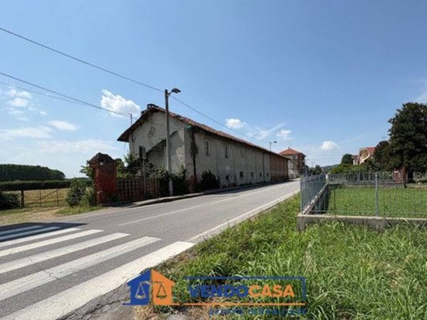 appartamento in vendita a Bra in zona Pollenzo