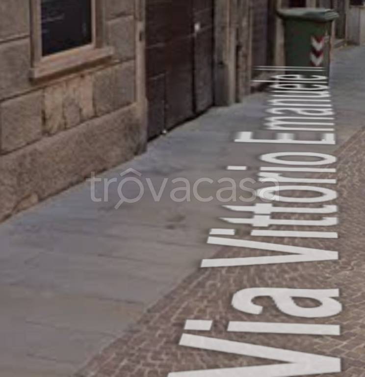 negozio in vendita a Bra