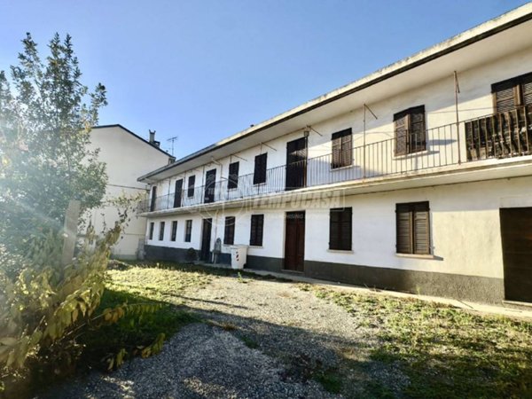 casa indipendente in vendita a Bra