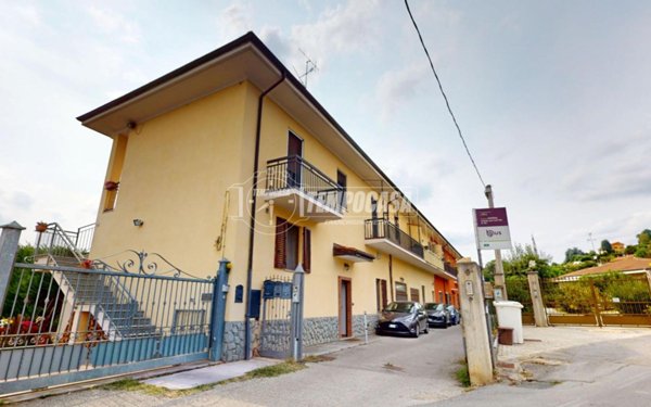 appartamento in vendita a Bra in zona San Matteo