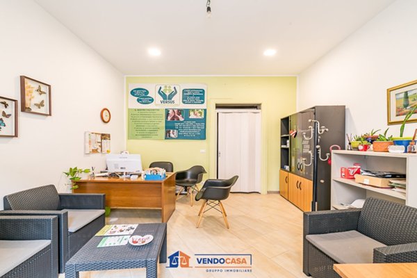 locale commerciale in vendita a Bra