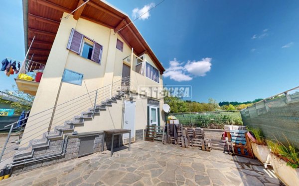 casa indipendente in vendita a Bra