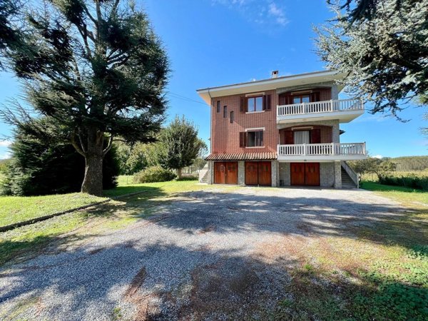 casa indipendente in vendita a Bra