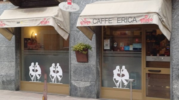 negozio in vendita a Bra in zona Piumati