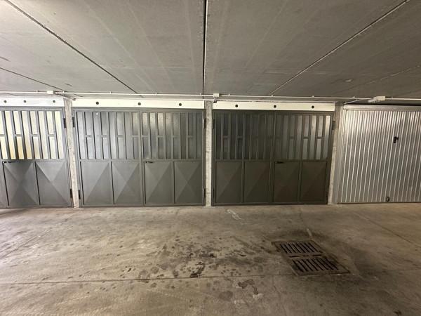 negozio in vendita a Bra