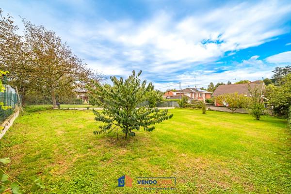 negozio in vendita a Bra in zona San Michele