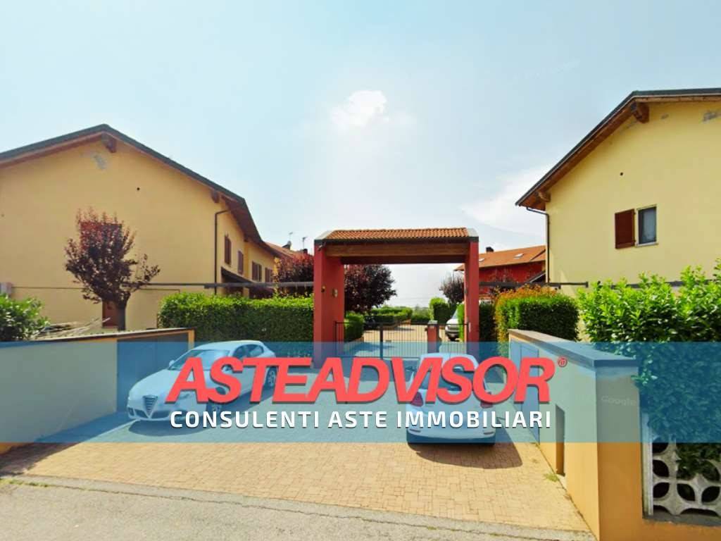 appartamento in vendita a Bra in zona Bandito