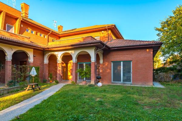 casa indipendente in vendita a Bra