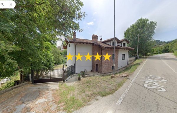 casa indipendente in vendita a Bra