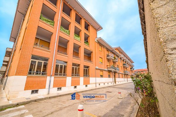 negozio in vendita a Bra