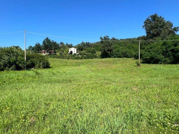 terreno edificabile in vendita a Bra in zona Pollenzo