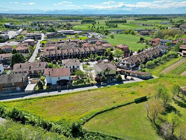 terreno edificabile in vendita a Bra