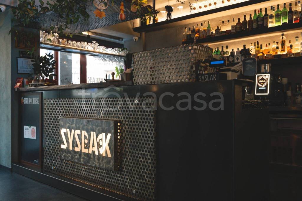 negozio in vendita a Bra