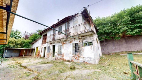 casa indipendente in vendita a Bra