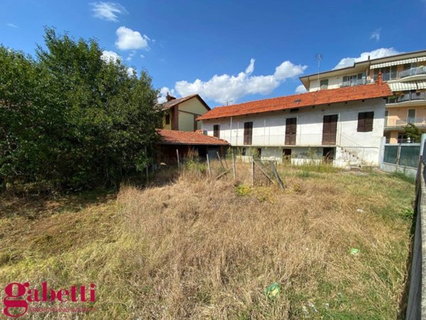 casa indipendente in vendita a Bra