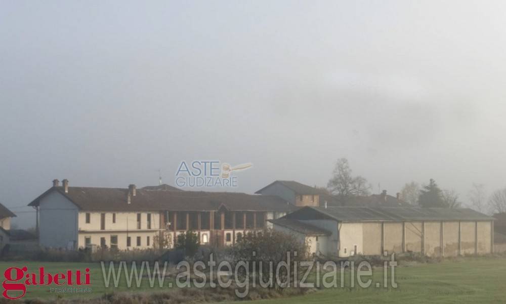 casa indipendente in vendita a Bra in zona Falchetto