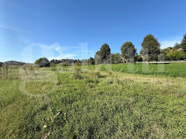 terreno edificabile in vendita a Bra