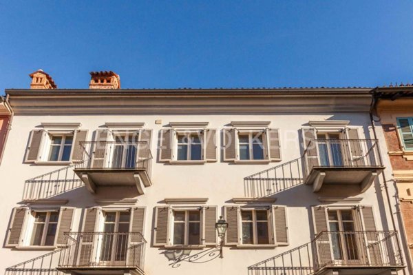 casa indipendente in vendita a Bra