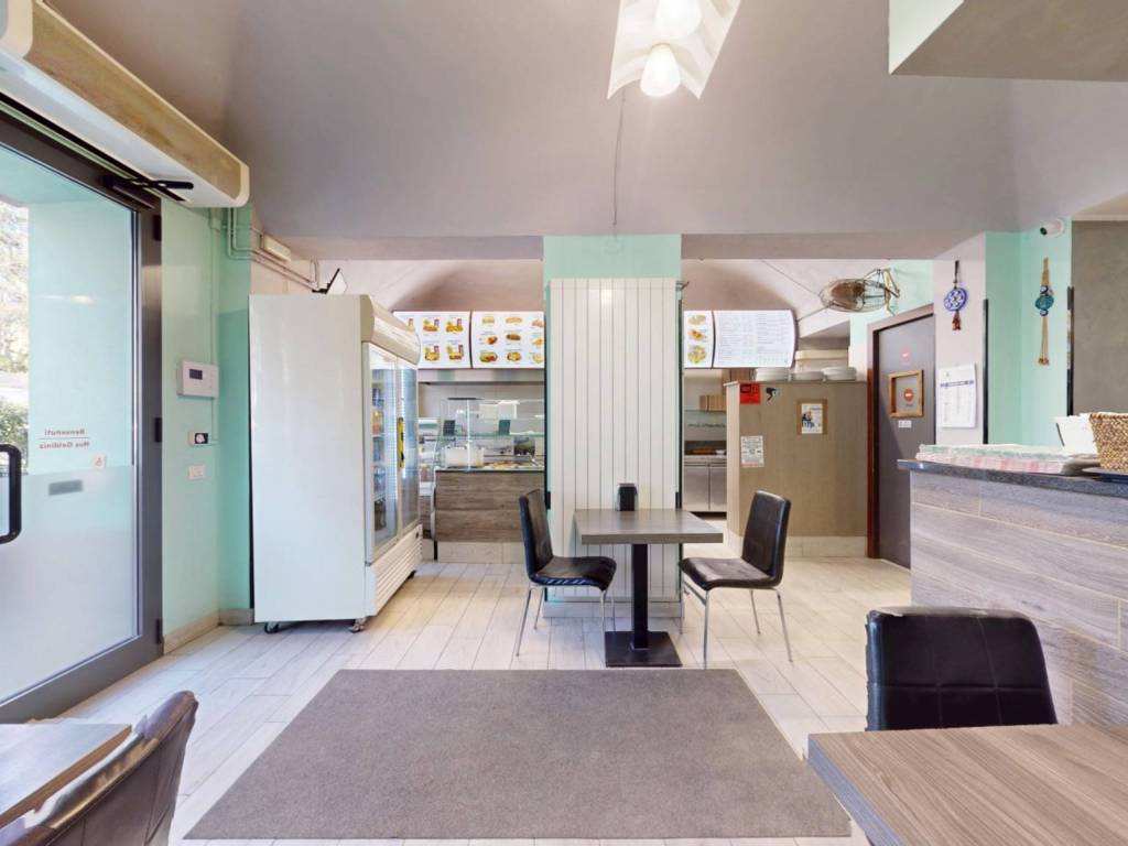 negozio in vendita a Bra