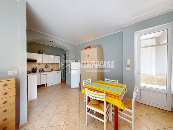 appartamento in vendita a Bra in zona San Michele