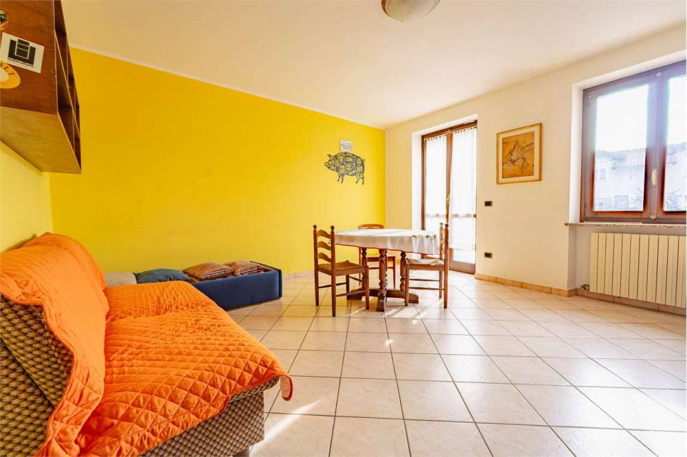 casa indipendente in vendita a Bra