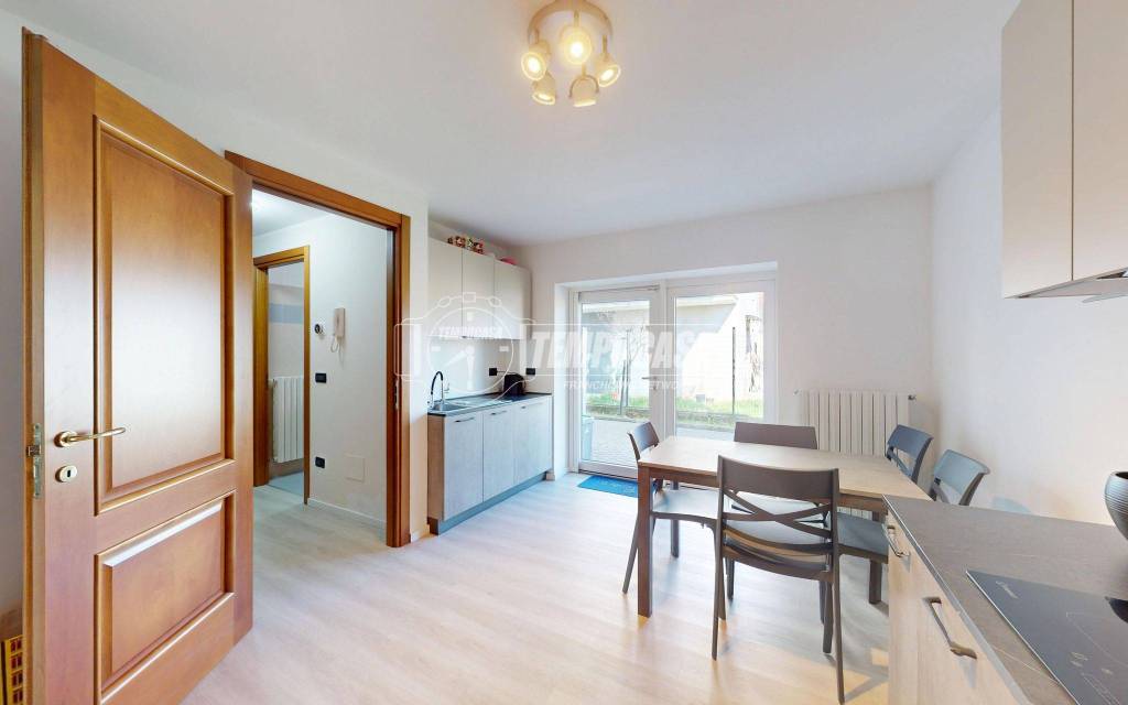 appartamento in vendita a Bra in zona Piumati