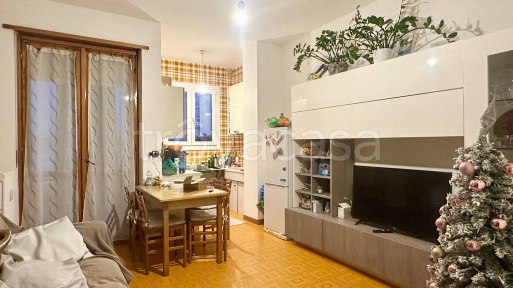 appartamento in vendita a Bra in zona Bandito