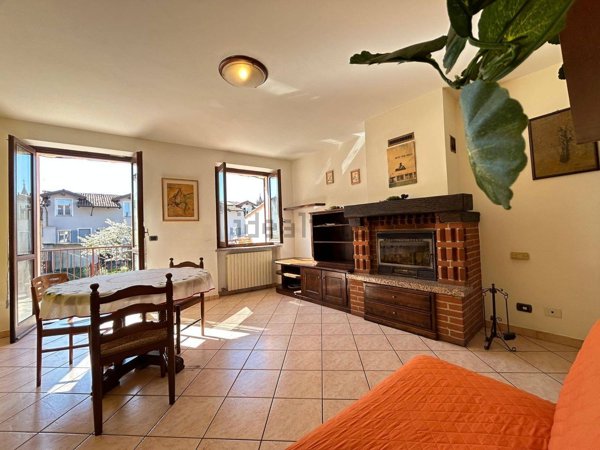 casa indipendente in vendita a Bra
