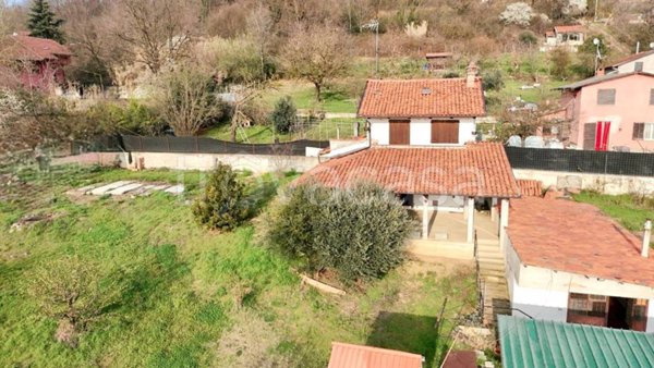 casa indipendente in vendita a Bra in zona Bandito