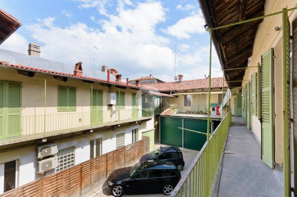 appartamento in vendita a Bra in zona Pollenzo
